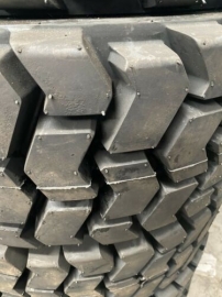 DEEP DEEP TREAD SKID 12ply STEER TYRES