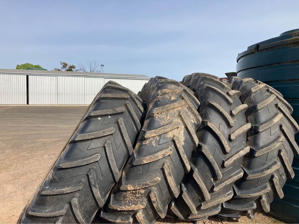 4 Michelin Agribib Tyres 520/85R42